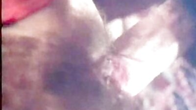 सौसी आमेचर ब्रुनेट अलग करना बंद का खुलासा उसकी पिक्चर इंग्लिश सेक्सी प्यारी आकृति